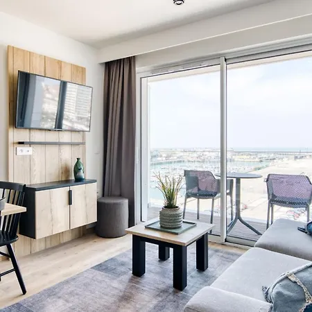 Standard Studio For 4 People With Sofa Bed And Balcony Булонь-сюр-Мер